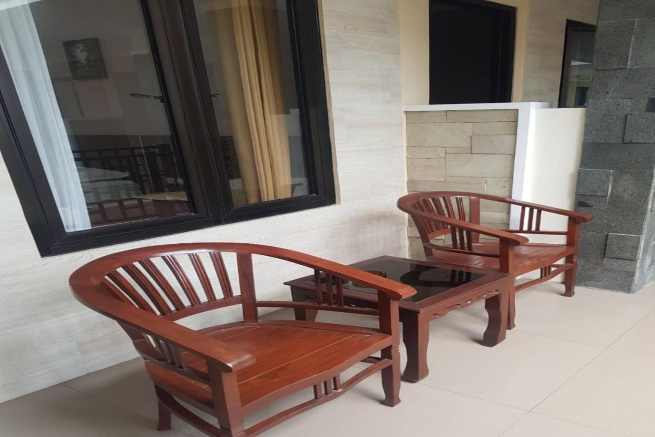 Oyo 2671 Wisma Djaja Syariah Bojonegoro Kültér fotó